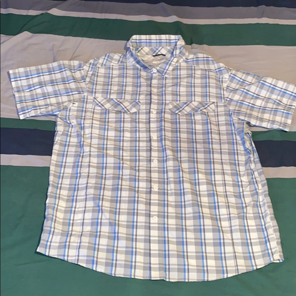 Columbia button down shirt Size:XXL